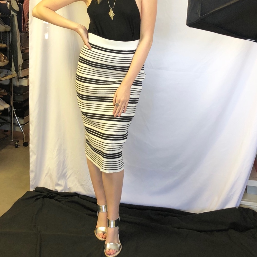 Anthropologie pencil skirt